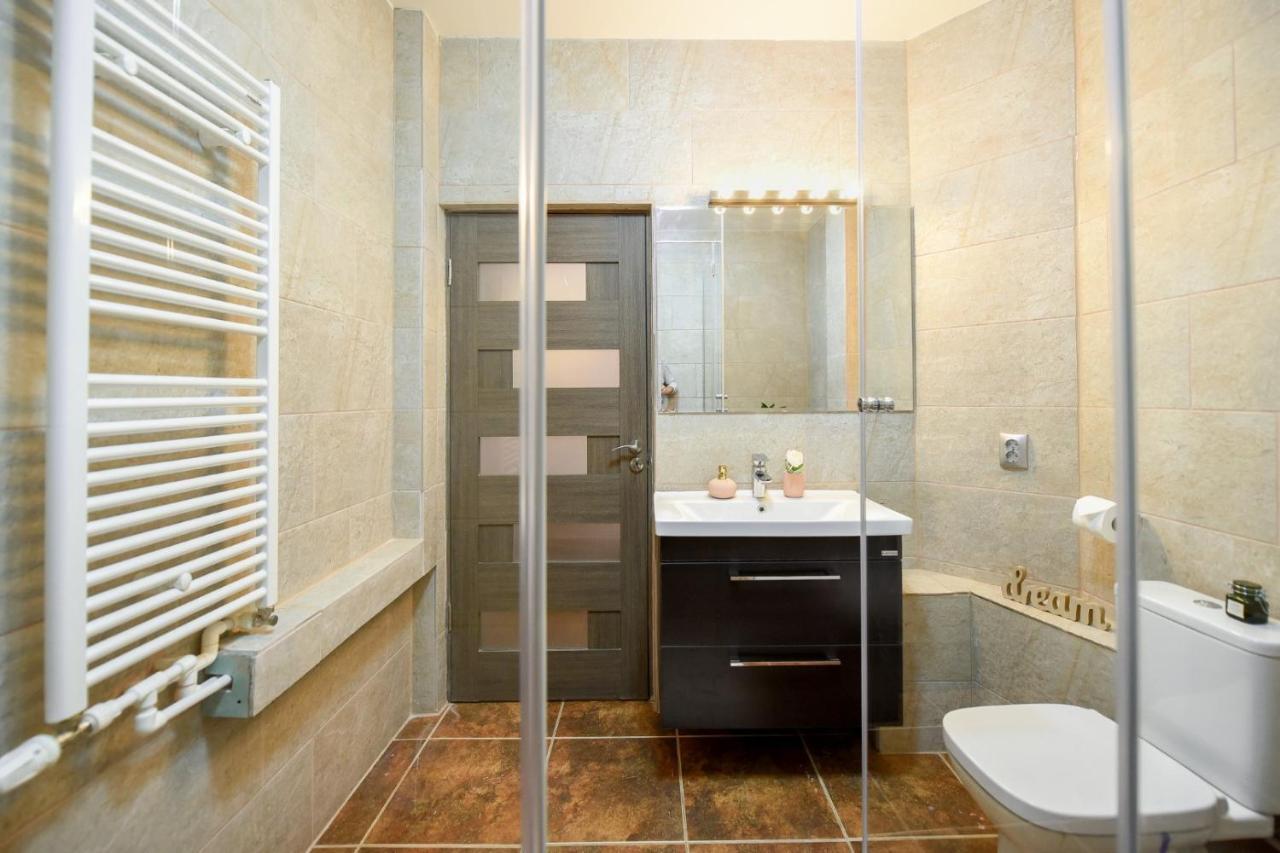 Le Petit & Cosy - Best Location Old Town & Quiet Bukarest Eksteriør billede