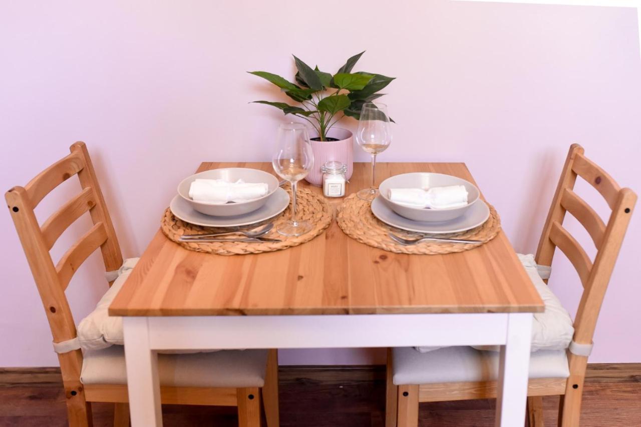 Le Petit & Cosy - Best Location Old Town & Quiet Bukarest Eksteriør billede